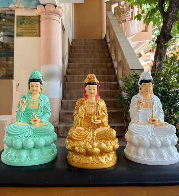 Quan Âm ngồi 37cm